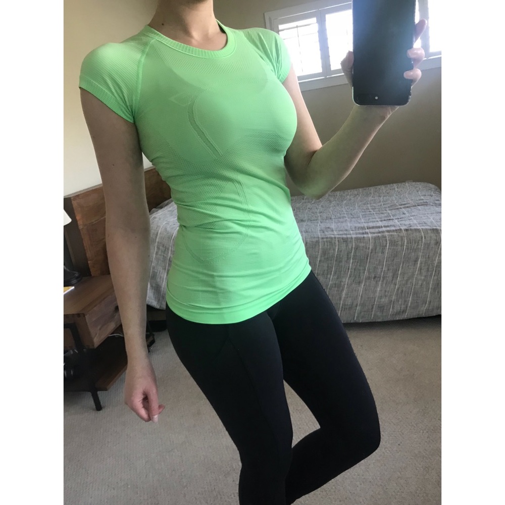 Lululemon Swiftly Tech SS Size 2